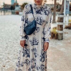 ZARA Bambi ©DISNEY Stories Collection Dress BNWT SIZE LARGE